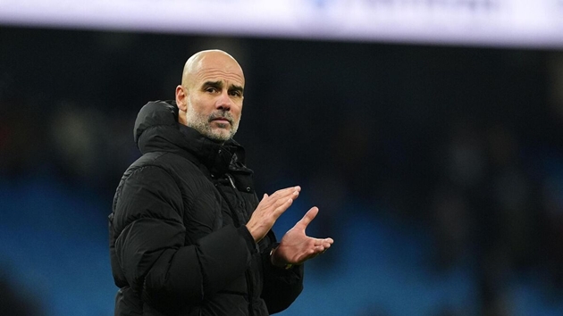 Pep Guardiola thừa nhận Man City đang gặp khó trong cuộc đua vô địch.