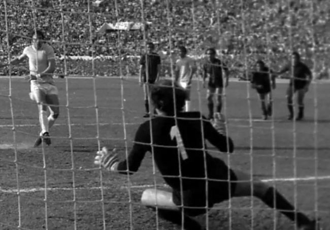 Lazio vô địch nước Ý năm 1974.