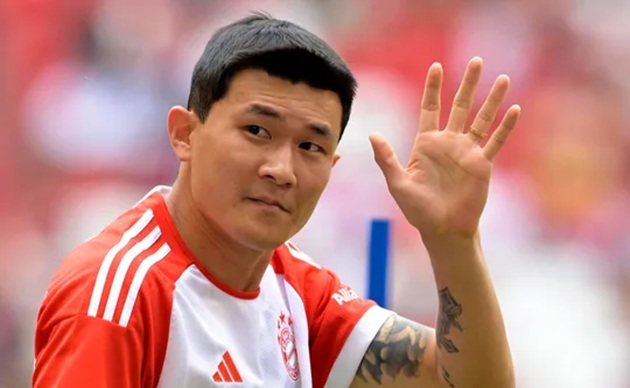 Ảnh bài viết Romano tiết lộ Milan từng gạ đổi người lấy Kim Min-jae