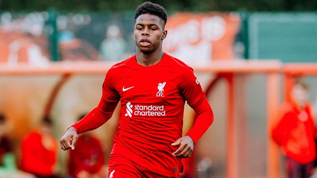  Figueroa c&oacute; thể rời Liverpool giữa m&ugrave;a.