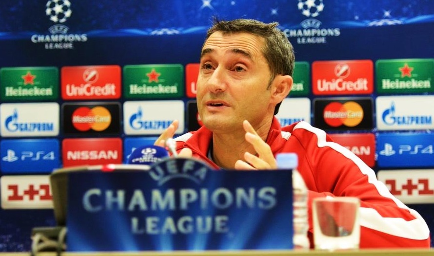 HLV đương nhiệm của Athletic Club, Ernesto Valverde.