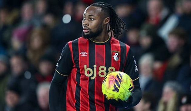 Antoine Semenyo chuẩn bị gia nhập Manchester City.