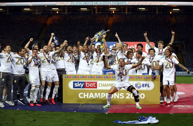 Leeds l&agrave; nh&agrave; v&ocirc; địch Championship 2020.