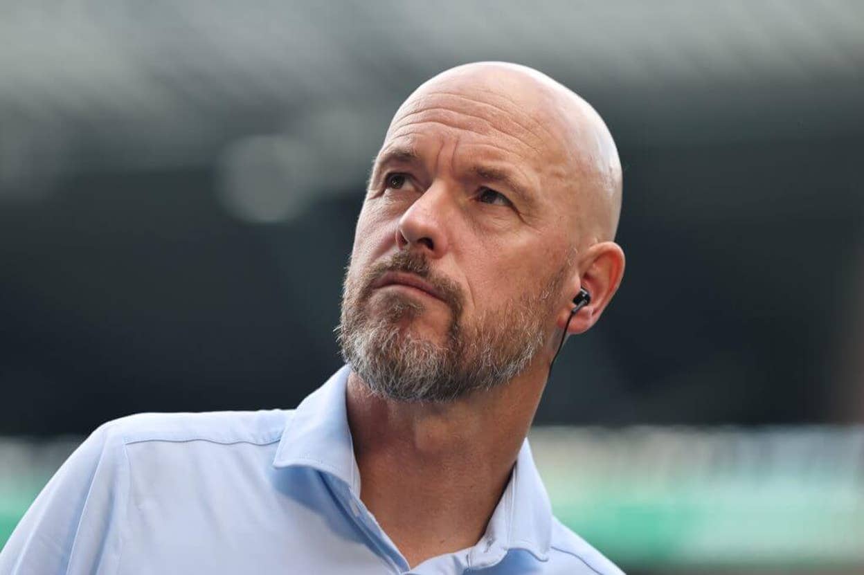 Ten Hag sắp ngồi v&agrave;o ghế Gi&aacute;m đốc.