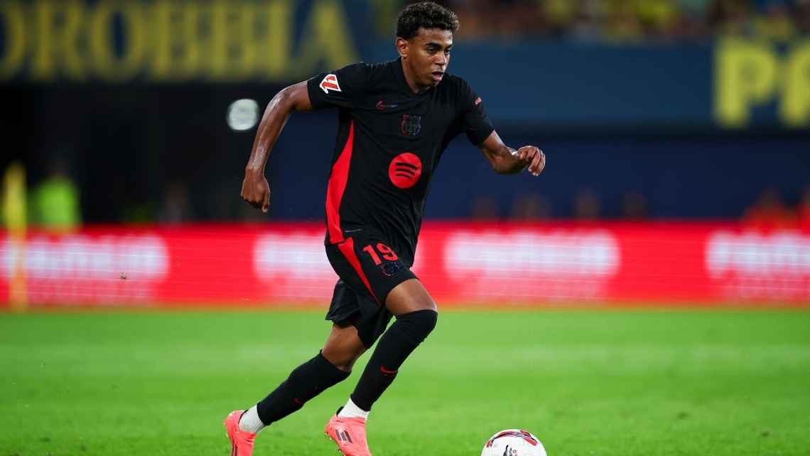 Lamine Yamal đ&atilde; được tập luyện ri&ecirc;ng.