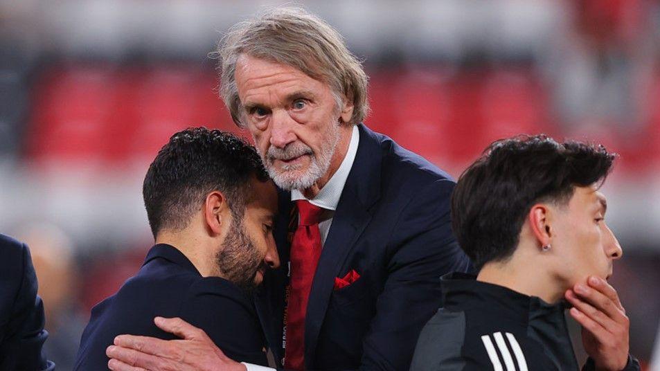 Sau Erik Ten Hag, Sir Jim Ratcliffe giờ lại sa thải Ruben Amorim.