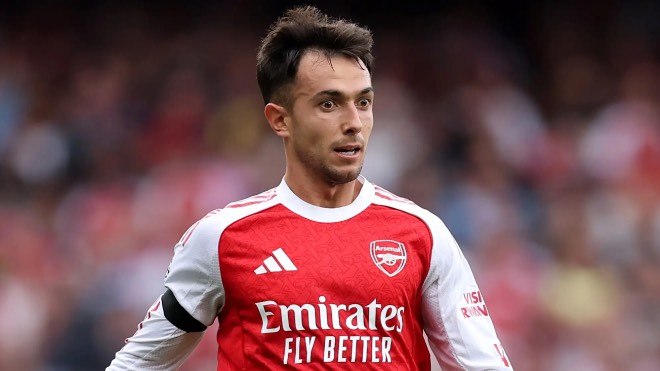 Zubimendi g&oacute;p c&ocirc;ng lớn n&acirc;ng tầm Ph&aacute;o thủ.