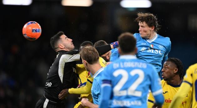 Ảnh bài viết Ngược dòng gỡ hòa 2-2, Napoli thoát thua thót tim trước Verona
