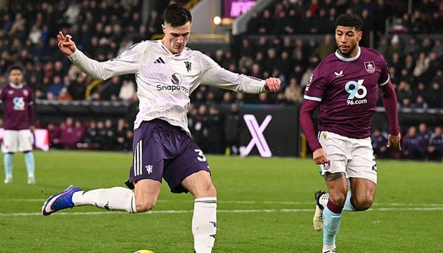 Ảnh bài viết Man Utd lột xác hàng công nhưng vẫn tử huyệt hàng thủ thời Fletcher