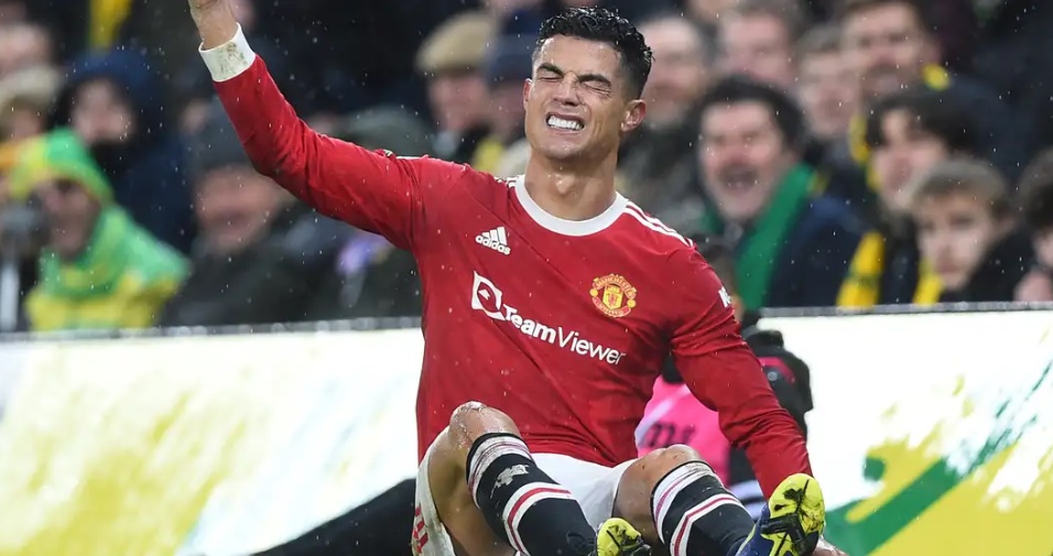 Sự hiện diện của Ronaldo tuy g&acirc;y sức h&uacute;t nhưng lại khiến đội h&igrave;nh Man Utd mất t&iacute;nh c&acirc;n bằng.