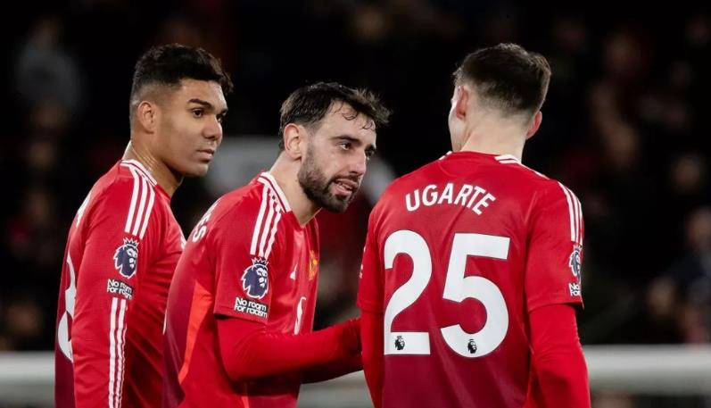 Rất khó để MU có được tiền vệ ưng ý vào tháng Giêng.