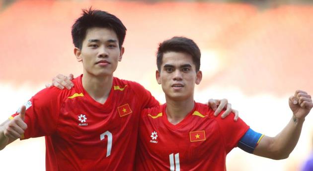 Đình Bắc và Văn Khang gặp vấn đề về thể trạng.