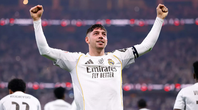 Ảnh bài viết Real hạ Atletico 2-1 nhờ bàn đầu tiên của Valverde mùa này