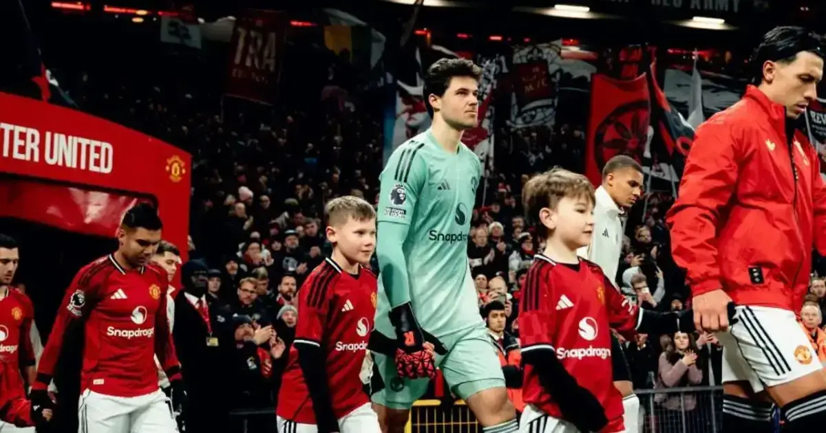 Quyền lực thượng tầng và câu hỏi về “linh hồn” Old Trafford.