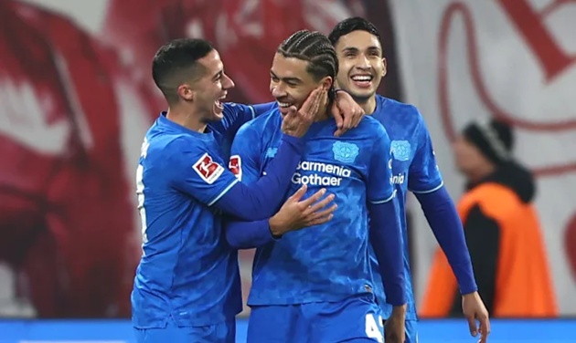 Ảnh bài viết Soi trận Leverkusen vs Stuttgart: Nỗi lo hàng thủ chắp vá