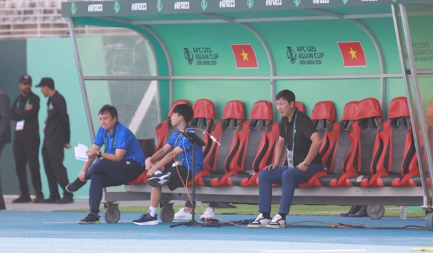 Khả năng đọc trận đấu của ông Kim Sang-sik đáng ngưỡng mộ.