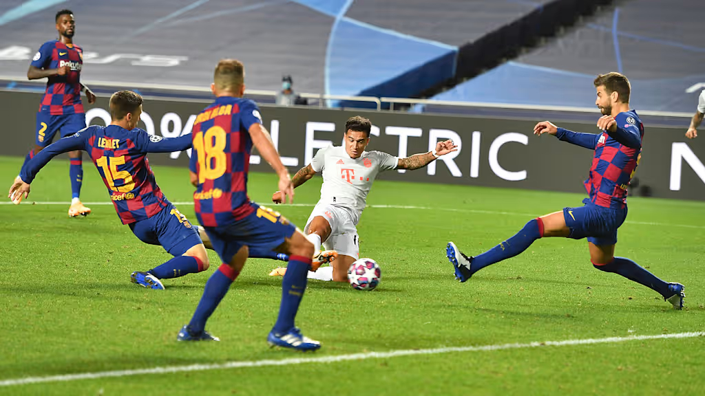 Coutinho góp phần nhấn chìm chính đội bóng sở hữu mình