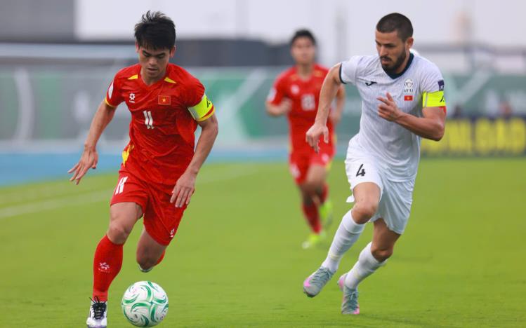 Đội bóng của Kim Sang-sik thật sự bản lĩnh.