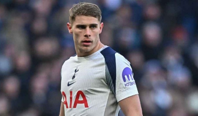 Van de Ven lọt tầm ngắm c&aacute;c CLB lớn ch&acirc;u &Acirc;u.