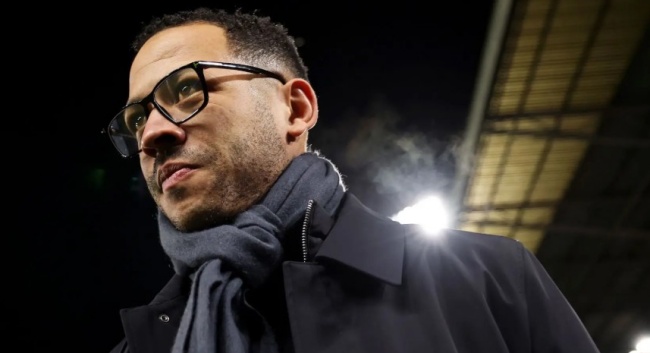 Ảnh bài viết Rosenior mong CĐV Chelsea kiên nhẫn trước ngày ra mắt