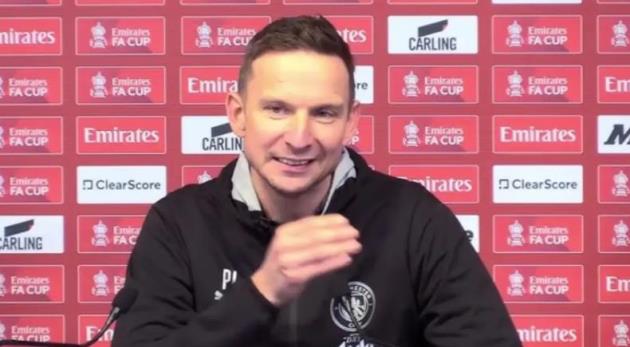 Pep Lijnders khẳng định tham vọng lớn của Man City.