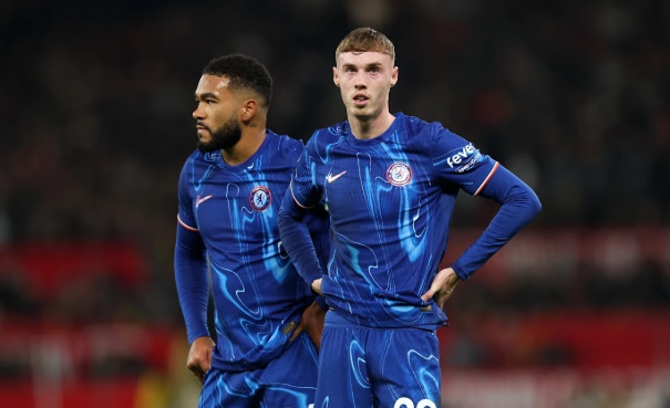 James v&agrave; Palmer kh&ocirc;ng g&oacute;p mặt trong trận đấu của Chelsea tại FA Cup.