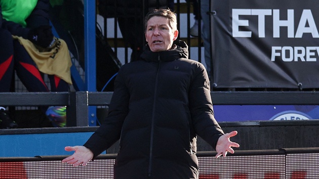 Ảnh bài viết Thua đối thủ nghiệp dư, Glasner tuyên bố đội U21 đá hay hơn