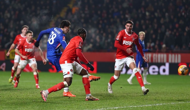 Guiu mang lại sức mạnh thể chất cho hàng công Chelsea