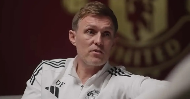 Ảnh bài viết Fletcher yêu cầu sao Man Utd ưỡn ngực đập tan chỉ trích