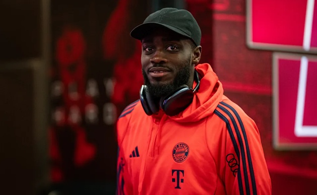 Max Eberl hy vọng Upamecano ở lại Bayern