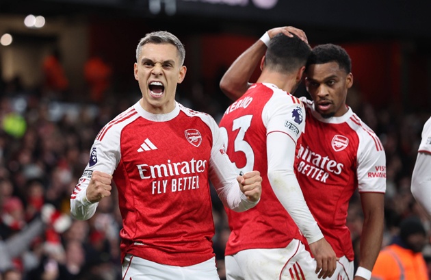 Ảnh bài viết Sutton dự đoán Arsenal thắng đậm Portsmouth