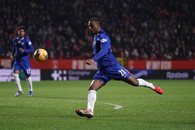 Ảnh bài viết Hato hóa giải bài toán hậu vệ trái của Chelsea