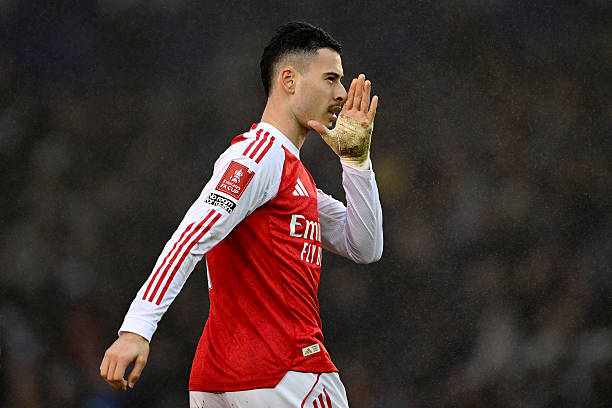 Martinelli c&oacute; một tr&igrave;nh diễn xuất sắc.