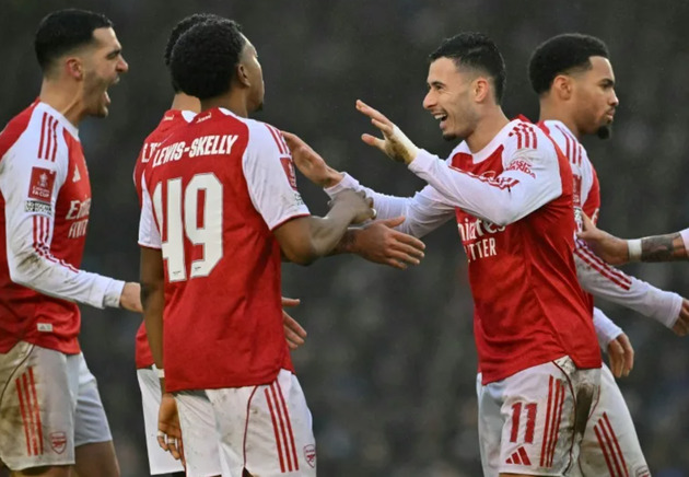 Ảnh bài viết Lập hat-trick cho Arsenal, Martinelli khiến Arteta nể phục