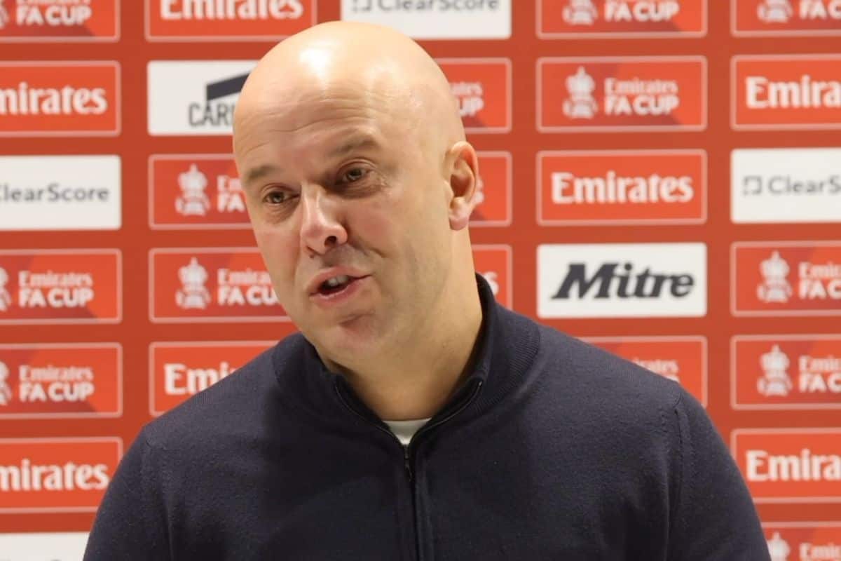 Ảnh bài viết Slot tuyên bố trận Barnsley khác xa cú sốc Plymouth