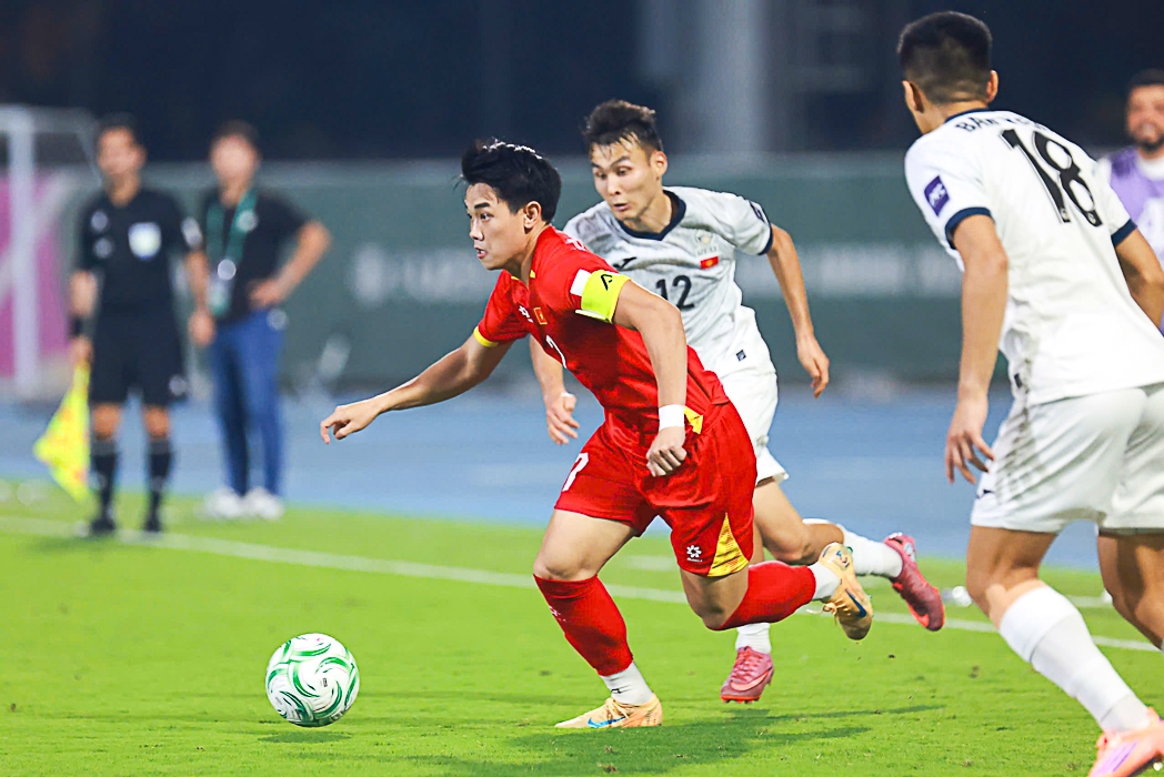 Ảnh bài viết Đình Bắc lột xác sau khi bị lò SLNA thải loại