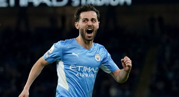 Como muốn chi&ecirc;u mộ Silva.