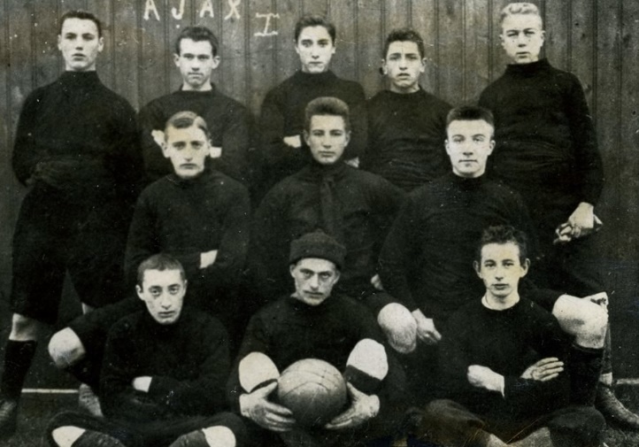 CLB Ajax những năm 1900.