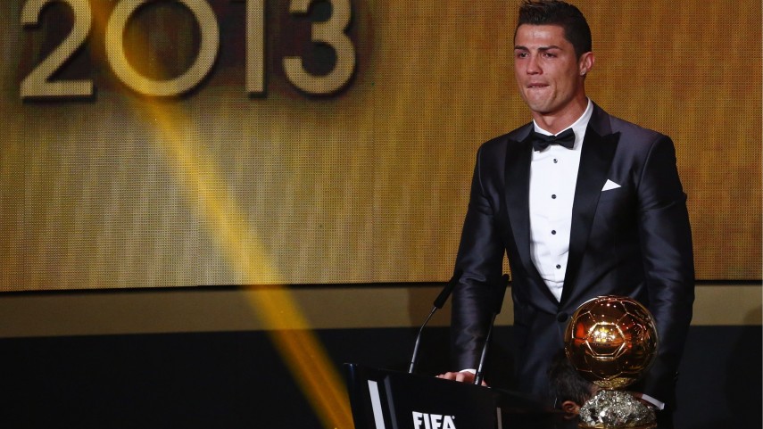 Ảnh bài viết Ngày này năm xưa: Giọt nước mắt của Ronaldo và ngày vương quyền trở lại