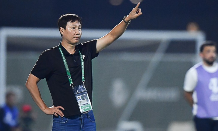 HLV Kim lập kỷ lục ấn tượng với U23 Việt Nam.