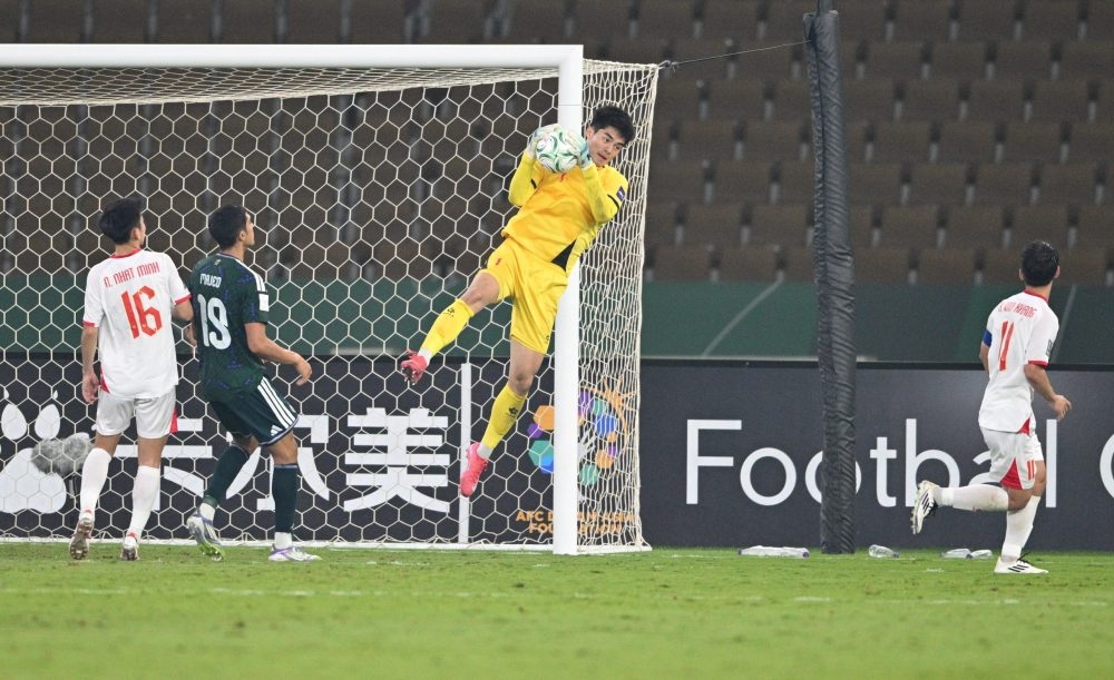 Trần Trung Kiên chói sáng trước U23 Saudi Arabia.