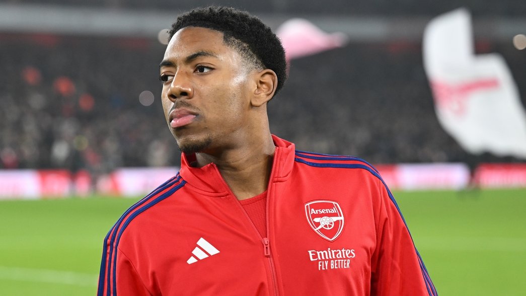 Ảnh bài viết Darren Bent cảnh báo Arsenal về Myles Lewis Skelly trước trận Chelsea