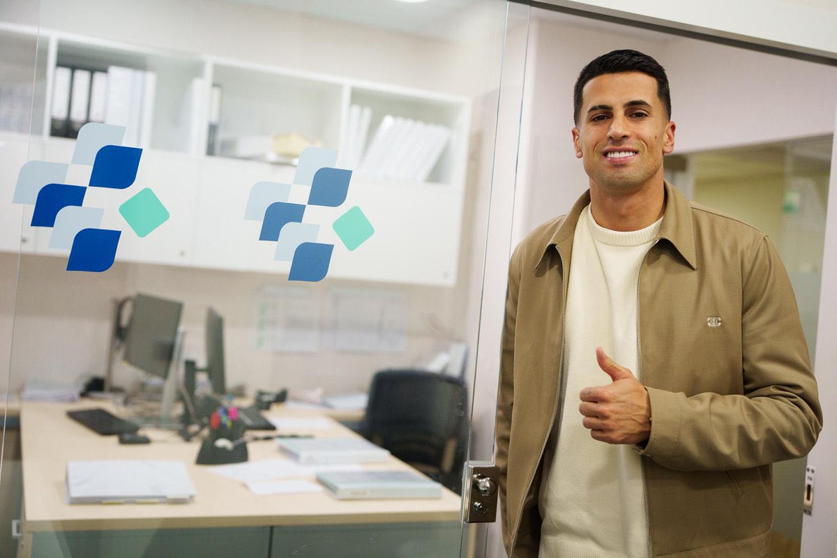 Ảnh bài viết Hé lộ lý do Barca vội xóa thông báo chiêu mộ Cancelo