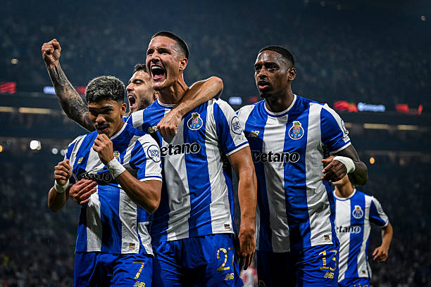 Porto vẫn lu&ocirc;n l&agrave; một thế lực của b&oacute;ng đ&aacute; Bồ Đ&agrave;o Nha.