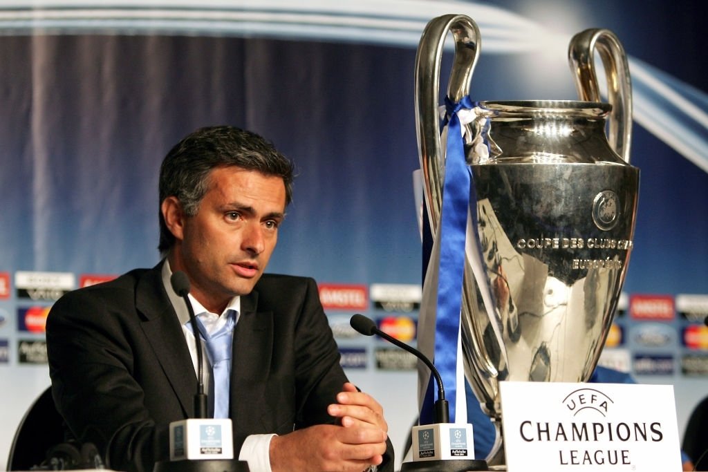 Mourinho đ&atilde; l&agrave;m n&ecirc;n kỳ t&iacute;ch c&ugrave;ng Porto. 