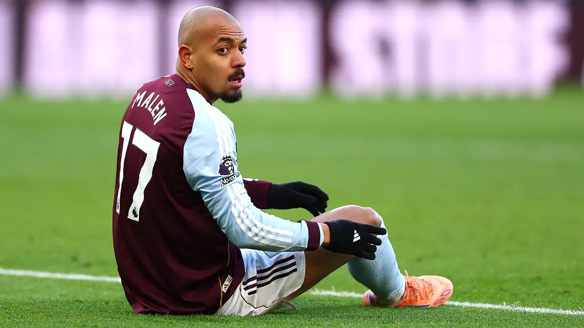 Donyell Malen gần như ho&agrave;n tất việc gia nhập AS Roma.