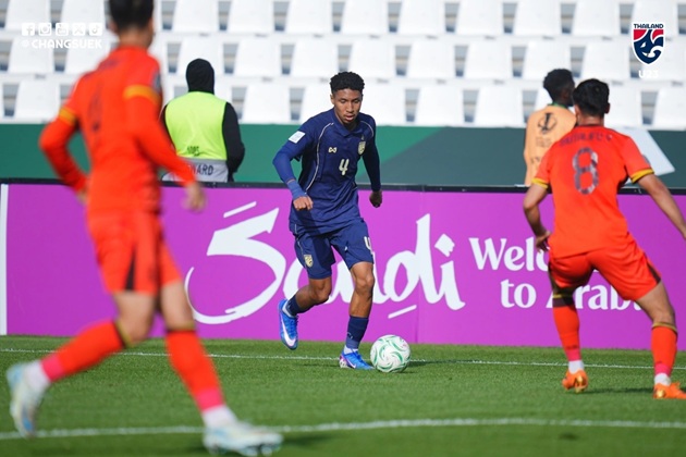 Đội b&oacute;ng &aacute;o xanh chơi đầy nỗ lực nhưng thất bại.