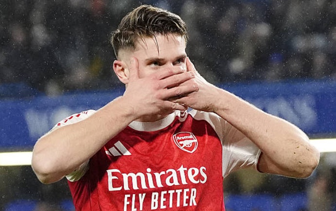 Anh để lại dấu ấn r&otilde; n&eacute;t trong chiến thắng của Arsenal.