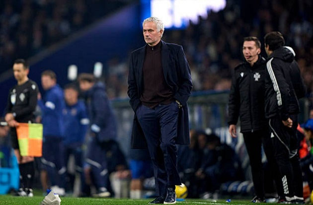 Ảnh bài viết Porto cà khịa Mourinho cực gắt sau chiến thắng trước Benfica