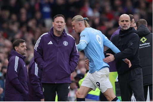 Haaland n&oacute;i ri&ecirc;ng v&agrave; hệ thống của Man City n&oacute;i chung đều bế tắc trước đấu ph&aacute;p m&agrave; Carrick triển khai.